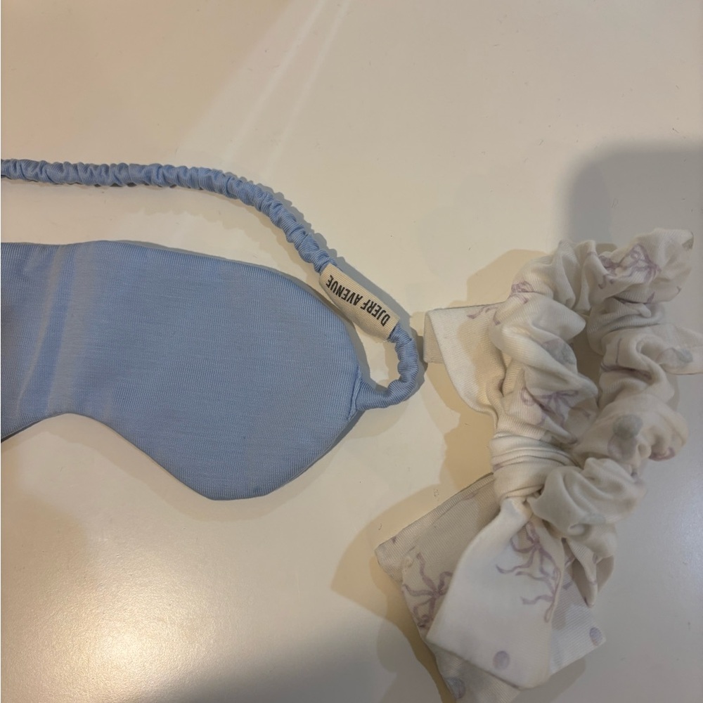 Djerf avenue sleep mask and bow hair tie